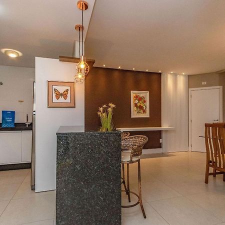 Boulevard 224D - Excelente Apartamento Em Condominio De Luxo No Centro De Bombinhas - Piscina - Jacuzzi - Academia - Portaria 24H. מראה חיצוני תמונה