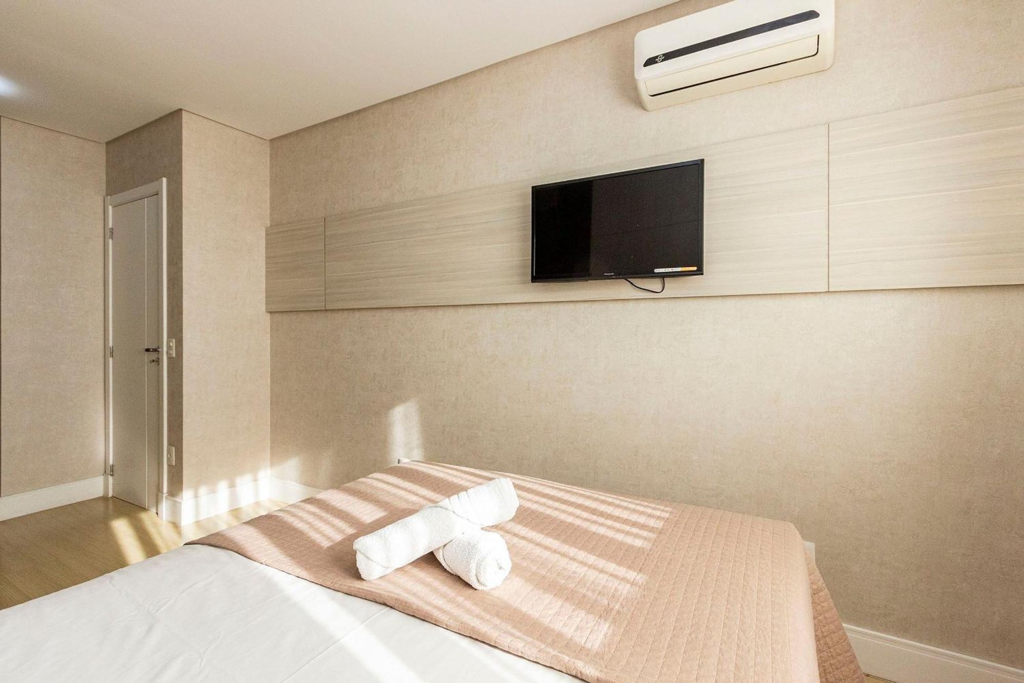 Boulevard 224D - Excelente Apartamento Em Condominio De Luxo No Centro De Bombinhas - Piscina - Jacuzzi - Academia - Portaria 24H. מראה חיצוני תמונה