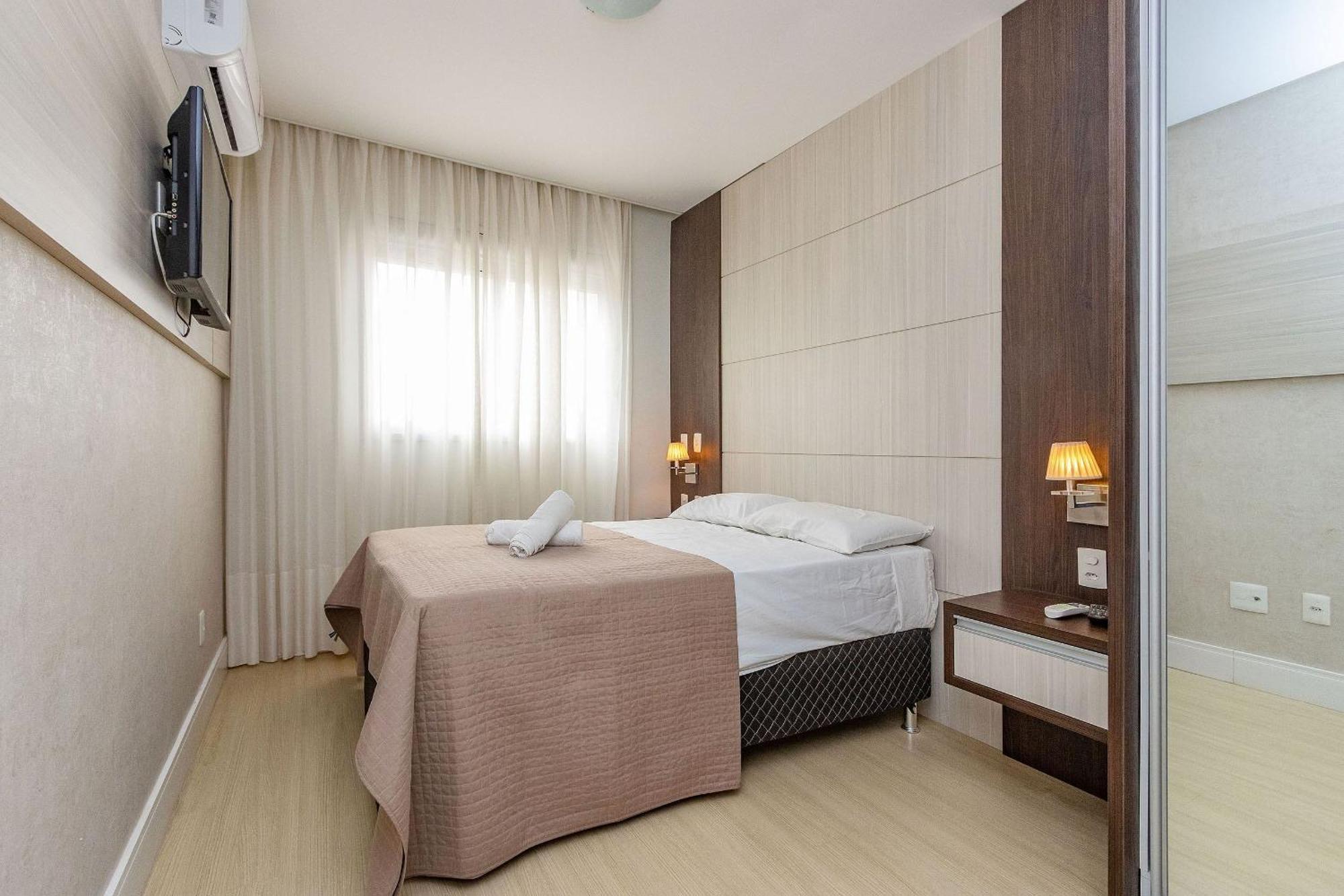 Boulevard 224D - Excelente Apartamento Em Condominio De Luxo No Centro De Bombinhas - Piscina - Jacuzzi - Academia - Portaria 24H. מראה חיצוני תמונה