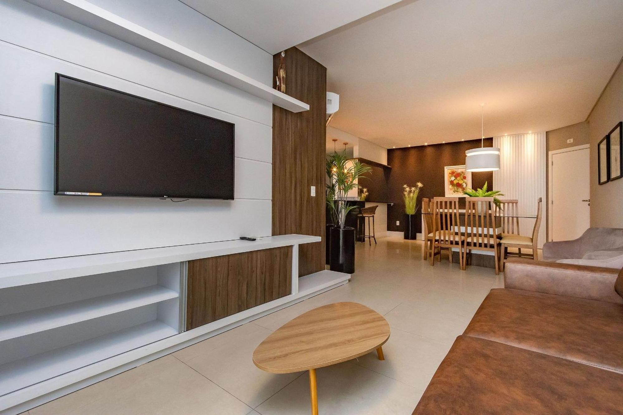 Boulevard 224D - Excelente Apartamento Em Condominio De Luxo No Centro De Bombinhas - Piscina - Jacuzzi - Academia - Portaria 24H. מראה חיצוני תמונה